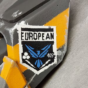 Shoulder pad with the 405th European logo