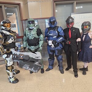 Sci-fi Valley Con 2025 meet up.jpg