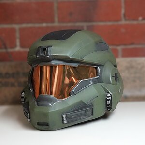 MK-v [b] Helmet cast