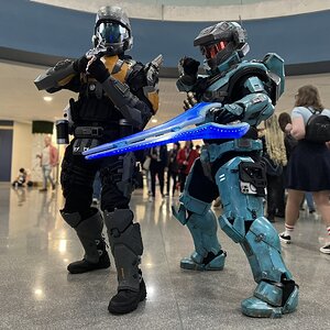 ODST "Scrapper" with Spartan using energy sword